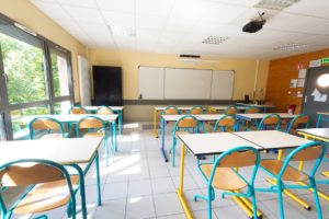 Salle de classe (pas décorer)